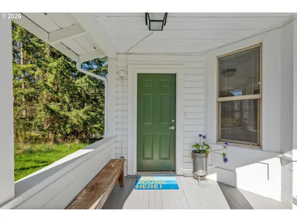 240 BRYANT ST, Clatskanie, OR 97016