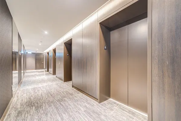 11 Yorkville AVE #1003, Toronto C02, ON M4W 0B7