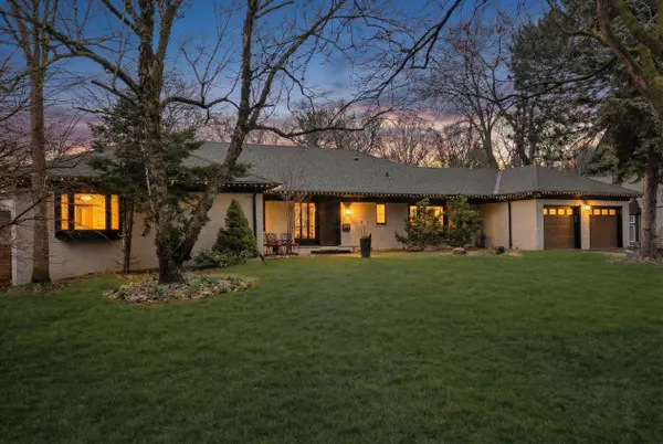 140 Sandringham DR, Toronto C07, ON M3H 1E3