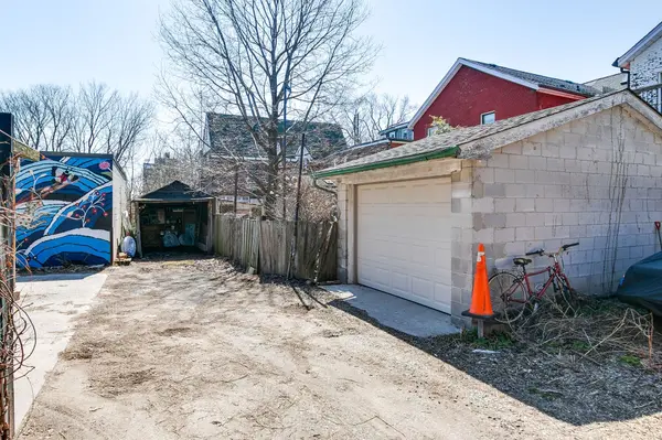 65 Lakeview AVE, Toronto C01, ON M6J 3B4