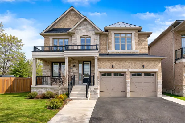 10 Pennine DR, Whitby, ON L1P 0C3