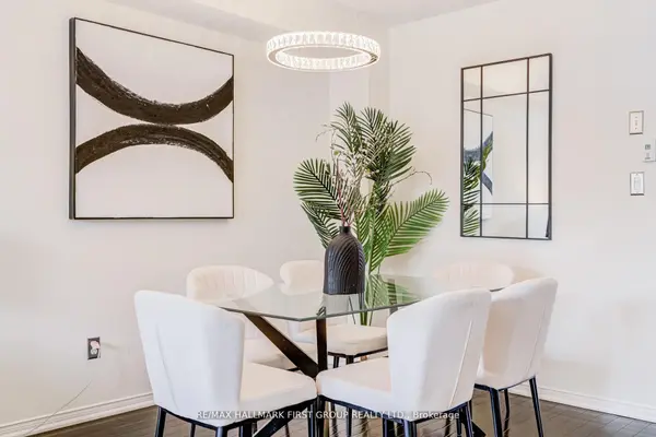 31 Reevesmere LN, Ajax, ON L1Z 0L3