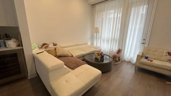 20 Chiara Rose LN, Richmond Hill, ON L4E 1L4