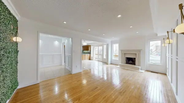 47 Edenbridge DR, Vaughan, ON L4J 7V1