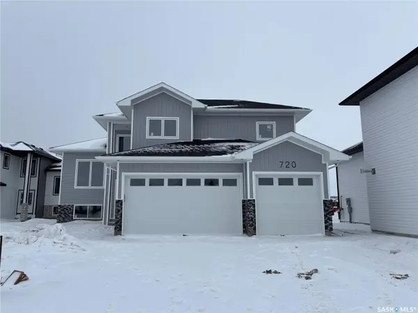 720 Weir CRESCENT, Warman, SK S0K 4S4
