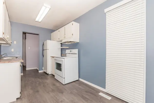 1518 Oran CT #Upper, Mississauga, ON L5N 1L3