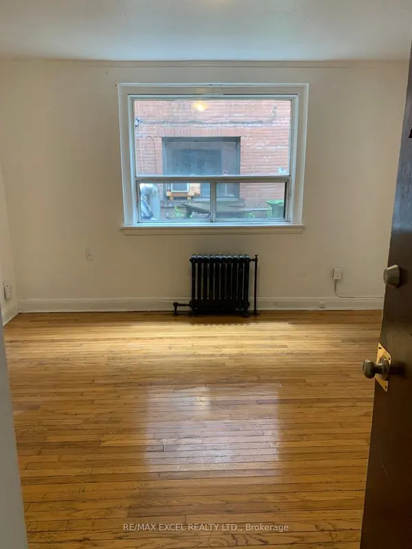 1A Elm Grove AVE #24, Toronto W01, ON M6K 2H9