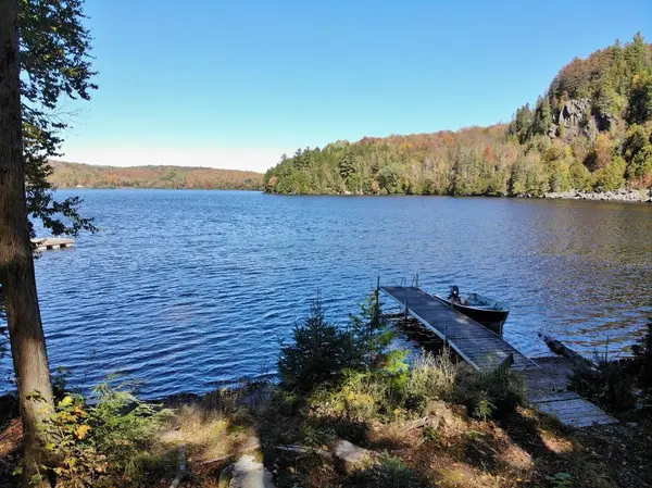 1144 Jordan Lake RD, Highlands East, ON K0L 2A0