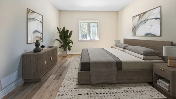 171 Creighton DR, Loyalist, ON K0H 2H0