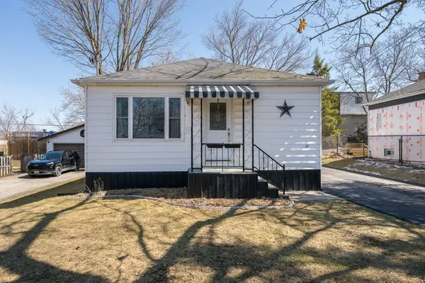 27 Valleyview CRES, Belleville, ON K8P 3E9