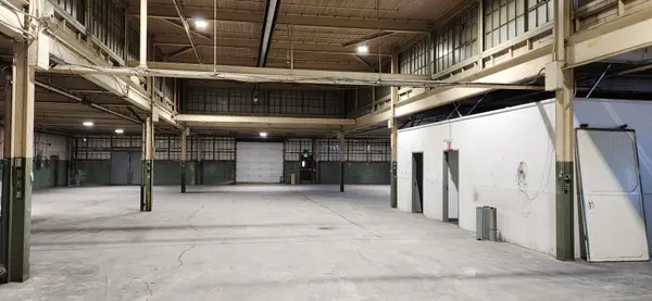 739 Monaghan RD #4B, Peterborough, ON K9J 5J9