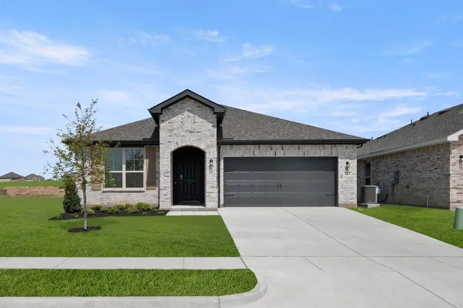 123 Toftrees Drive, Cleburne, TX 76031