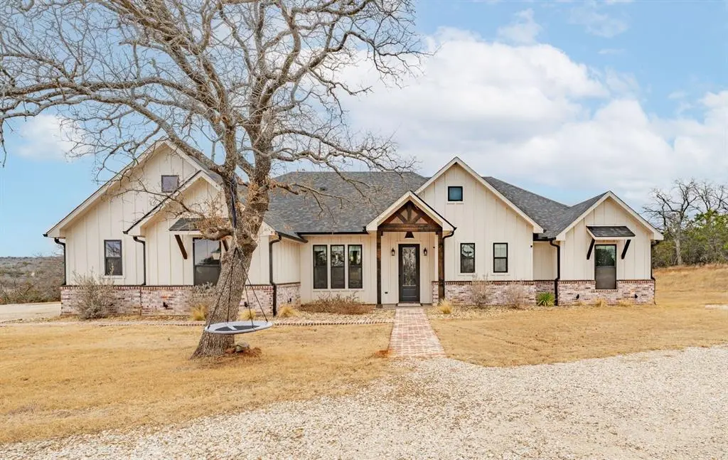 148 S Ranch Lane, Graham, TX 76450