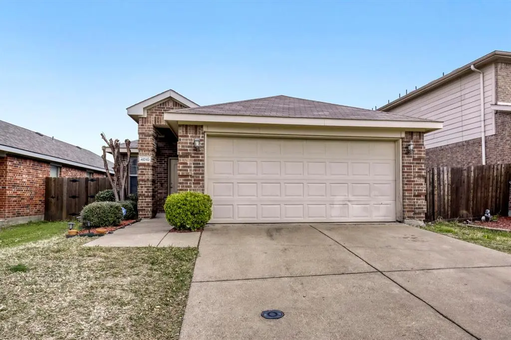 4010 Ridgetop Drive, Heartland, TX 75126