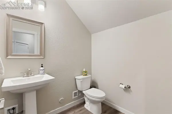 5690 Villa Lorenzo DR, Colorado Springs, CO 80919