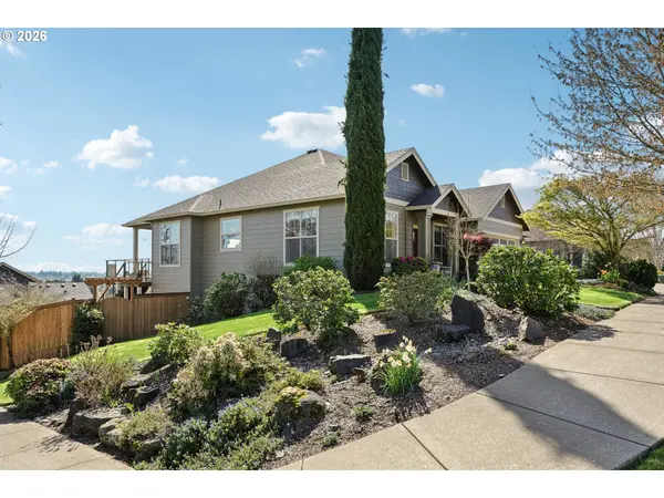 604 NW MT BACHELOR ST, Mc Minnville, OR 97128