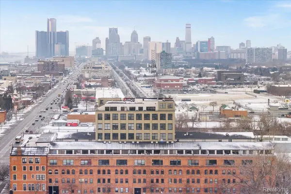 6533 E Jefferson AVE #703, Detroit, MI 48207