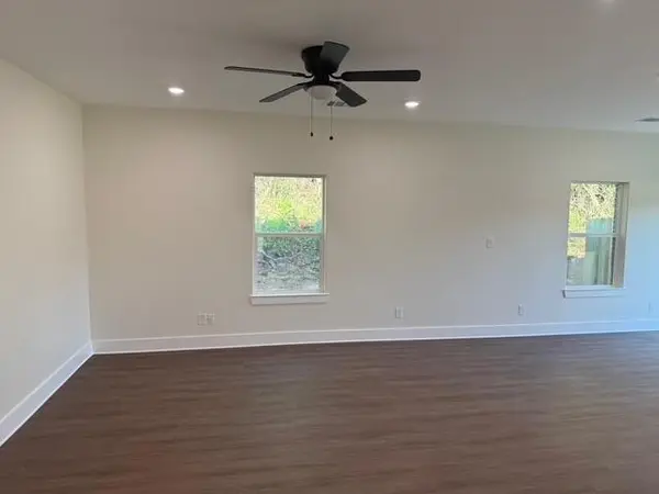 313 Garland Road, Bells, TX 75414