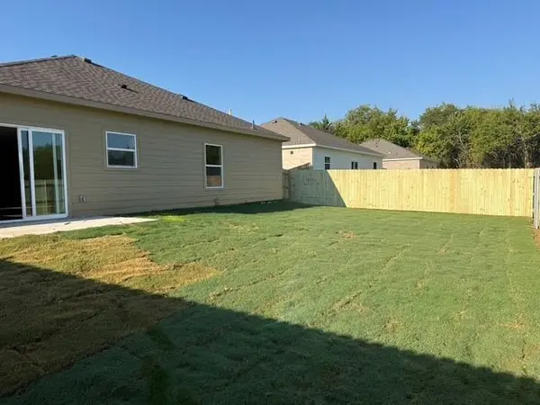 309 Garland Road, Bells, TX 75414