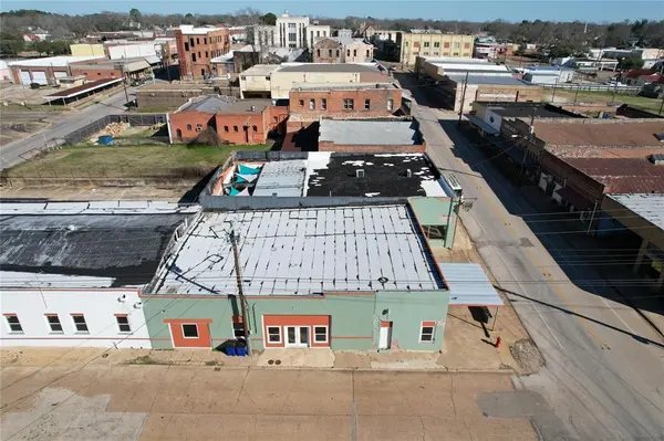 200 E Goliad Avenue, Crockett, TX 75835