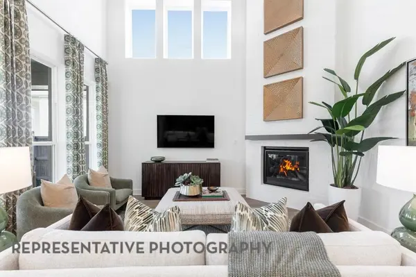 7820 Winterbloom Way, Fort Worth, TX 76123