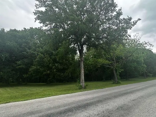 505 Paxton Road, Gunter, TX 75058