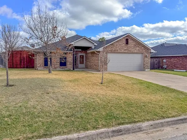 1716 Dogwood Trail, Corsicana, TX 75110