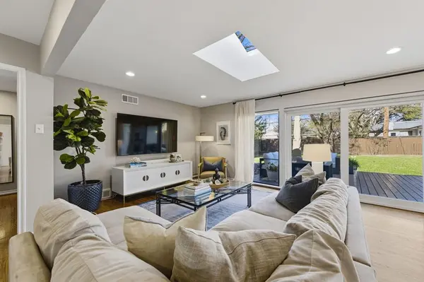 10123 Solta Drive, Dallas, TX 75218