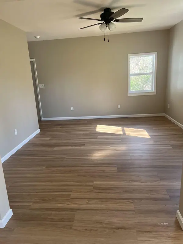 625 W A St, Wellston, OH 45692