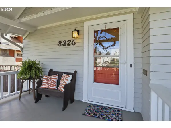 3326 NE 60TH AVE, Portland, OR 97213