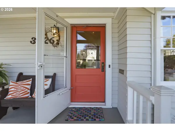 3326 NE 60TH AVE, Portland, OR 97213