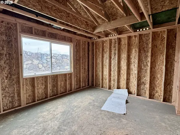 847 NE Laurel Springs DR, Hermiston, OR 97838