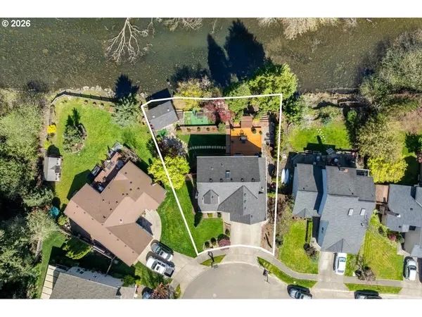 6805 SE 68TH CT, Hillsboro, OR 97123