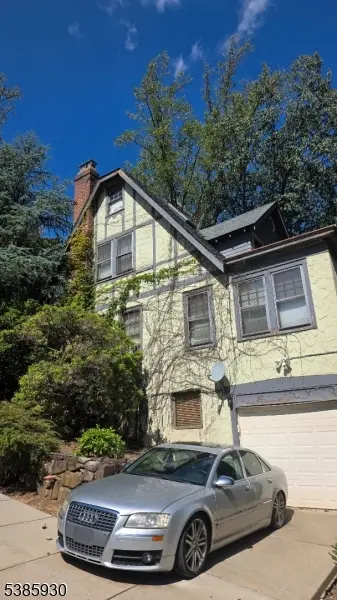 24 Mountain Ave, West Orange Twp., NJ 07052