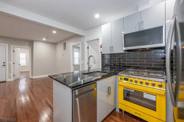 24 Dean St, West Orange Twp., NJ 07052