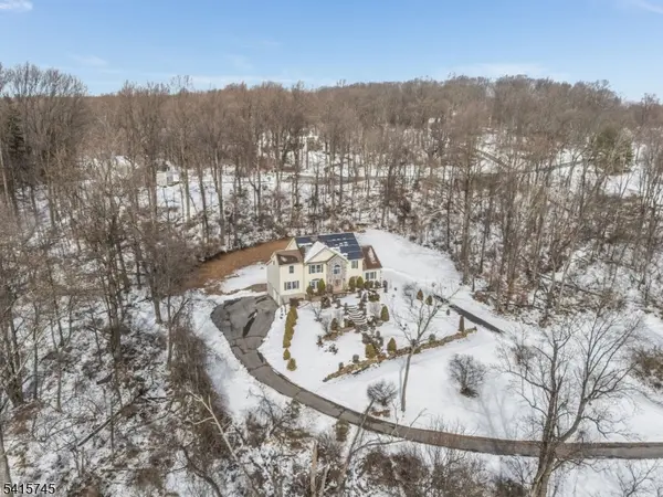 3 Elk Ridge Rd, Lebanon Twp., NJ 07830