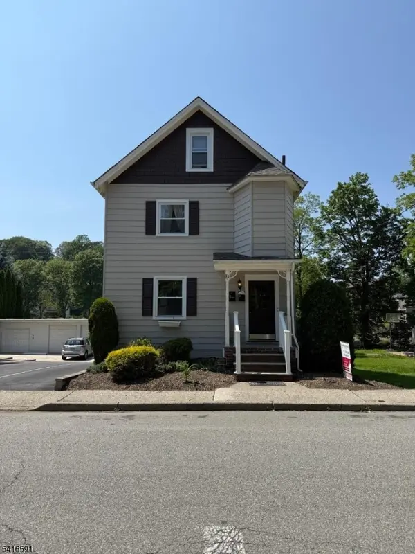 19 Cobb Pl, Morristown Town, NJ 07960