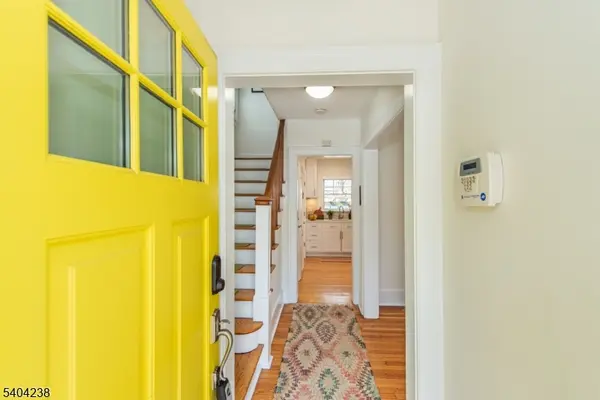 14 Northview Ave, Montclair Twp., NJ 07043