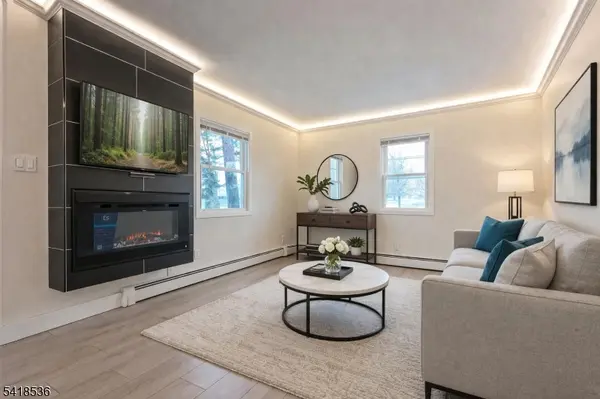 136 Palsa Ave, Elmwood Park Boro, NJ 07407