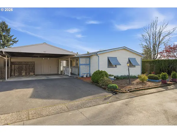 450 SE LACREOLE DR #128, Dallas, OR 97338