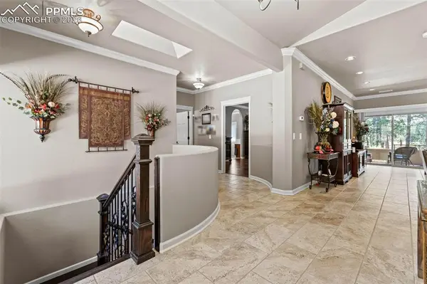 7524 Engineers CT, Larkspur, CO 80118