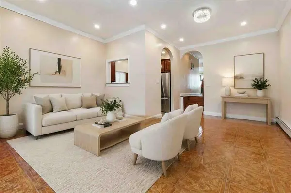 7221 Hillmeyer AVE, Arverne, NY 11692