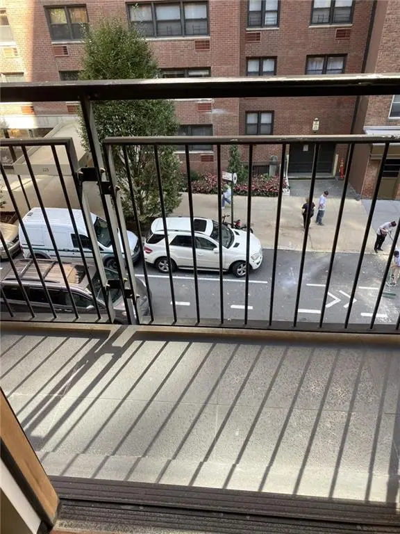 234 East 70th ST #4, New York, NY 10021