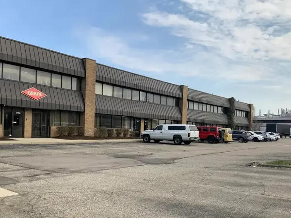 3757 Commerce Ct RD, Wayne, MI 48184