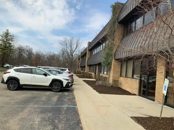 3757 Commerce Ct RD, Wayne, MI 48184