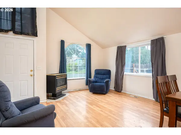 8448 SE 89TH AVE, Portland, OR 97266