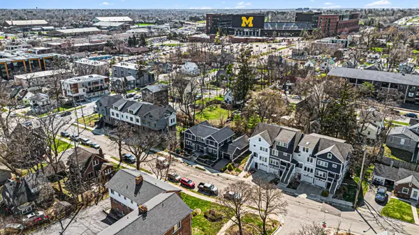 211 W Davis AVE, Ann Arbor, MI 48103