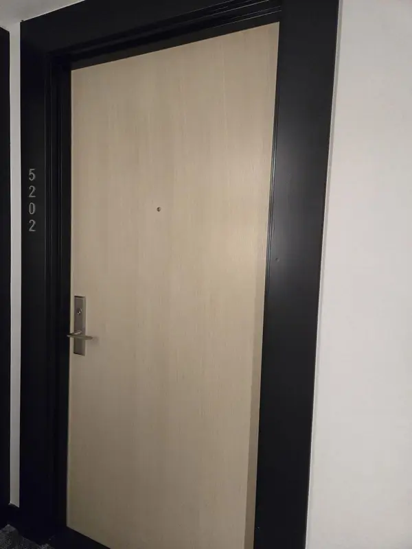 395 Bloor ST E #5202, Toronto C08, ON M4W 1H7