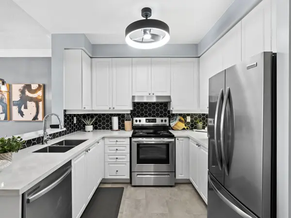 3650 Kingston RD #PH918, Toronto E08, ON M1M 3X9