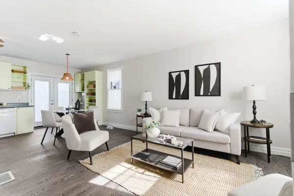 195 Burk ST, Oshawa, ON L1J 4C2